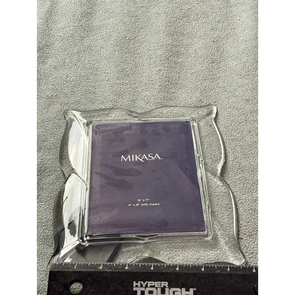 Mikasa Lead Crystal Wavy Scalloped 5x7 Picture Frame Clear Glass Modern Decor